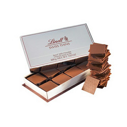 Продуктови Категории Шоколади Lindt Swiss Thins 77 бр финни млечни шоколадчета 200 гр 